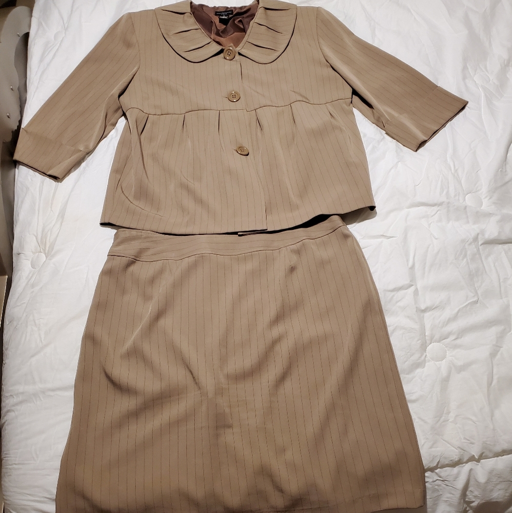 Two piece skirt suit